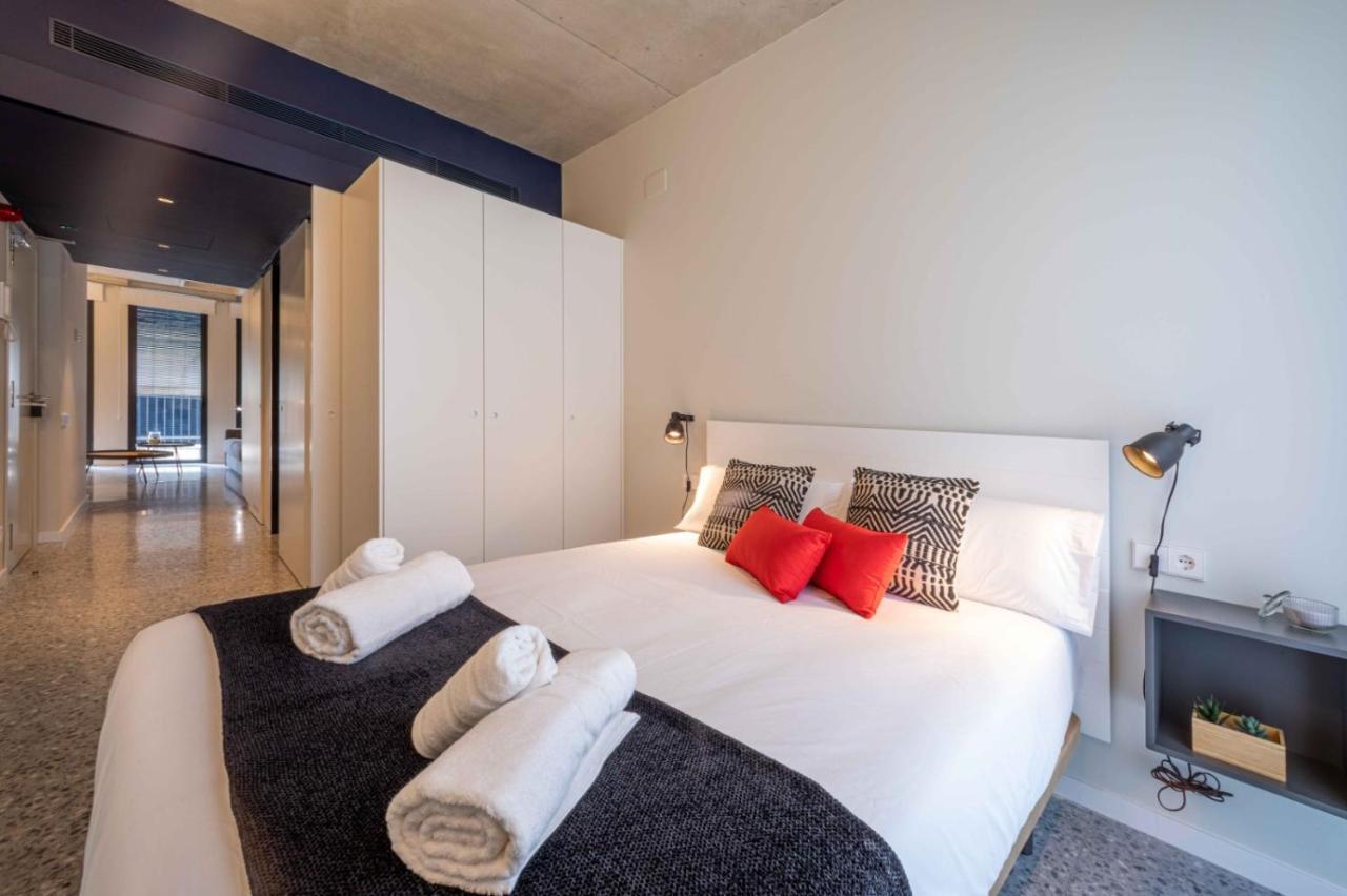 Barcelona Touch Apartments - Rosich L'Hospitalet de Llobregat Eksteriør billede