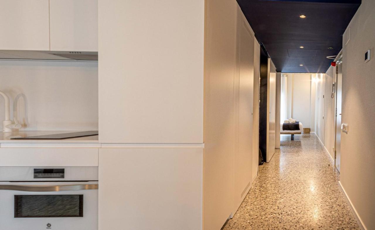 Barcelona Touch Apartments - Rosich L'Hospitalet de Llobregat Eksteriør billede
